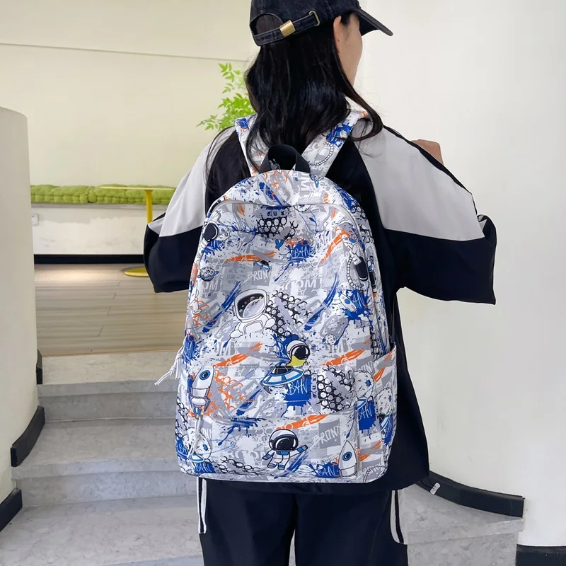 新款双肩包大容量男女潮酷大容量书包初中高中大学生书包