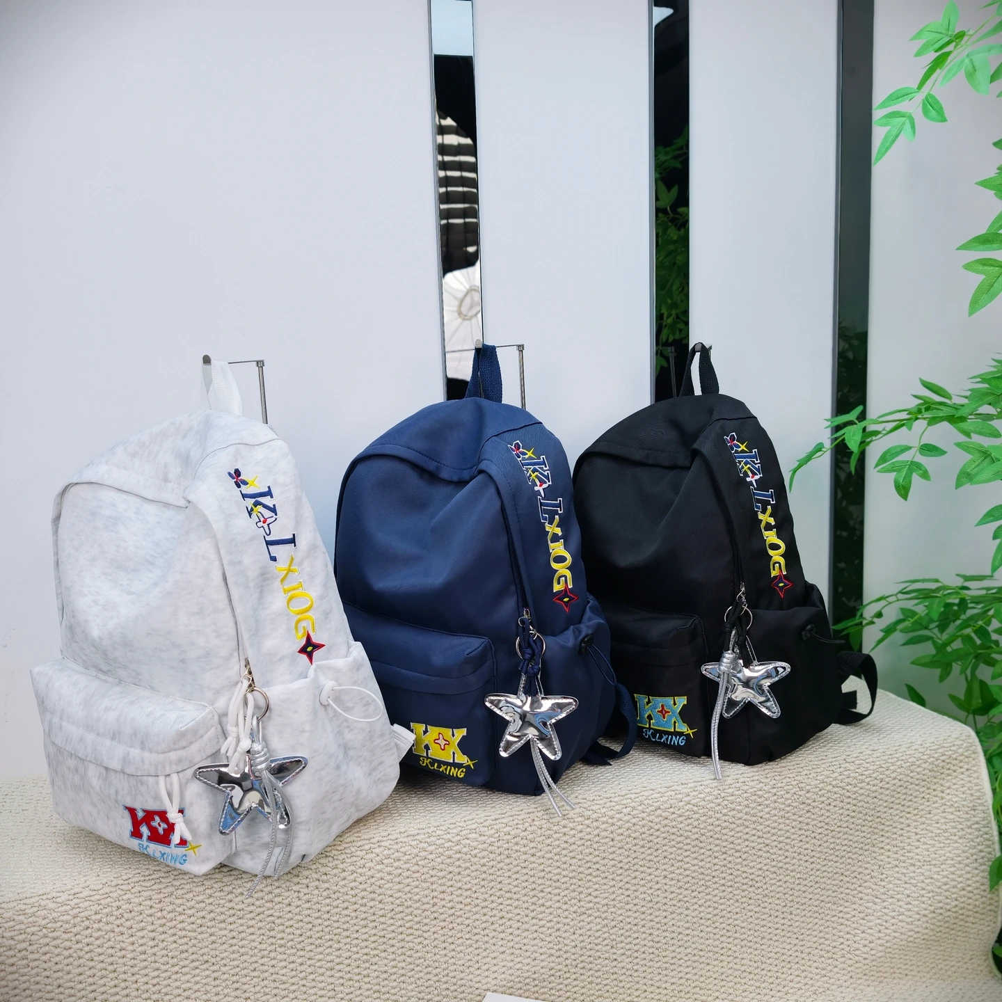 大容量双肩包设计高级感新品